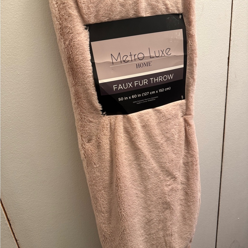 Faux Fur Throw